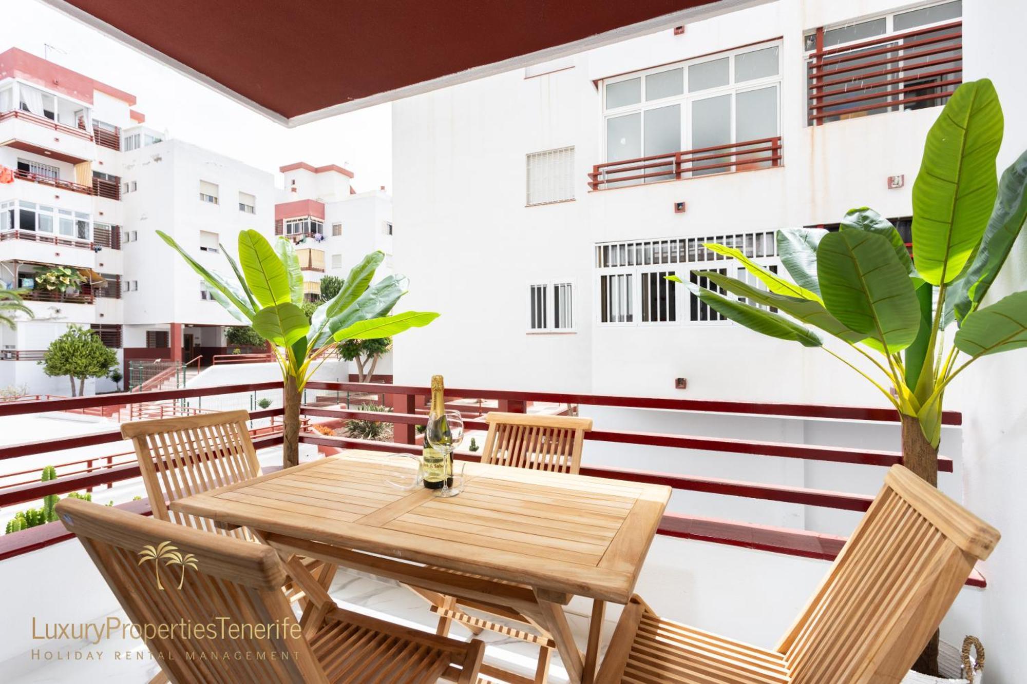 Iris Apartament