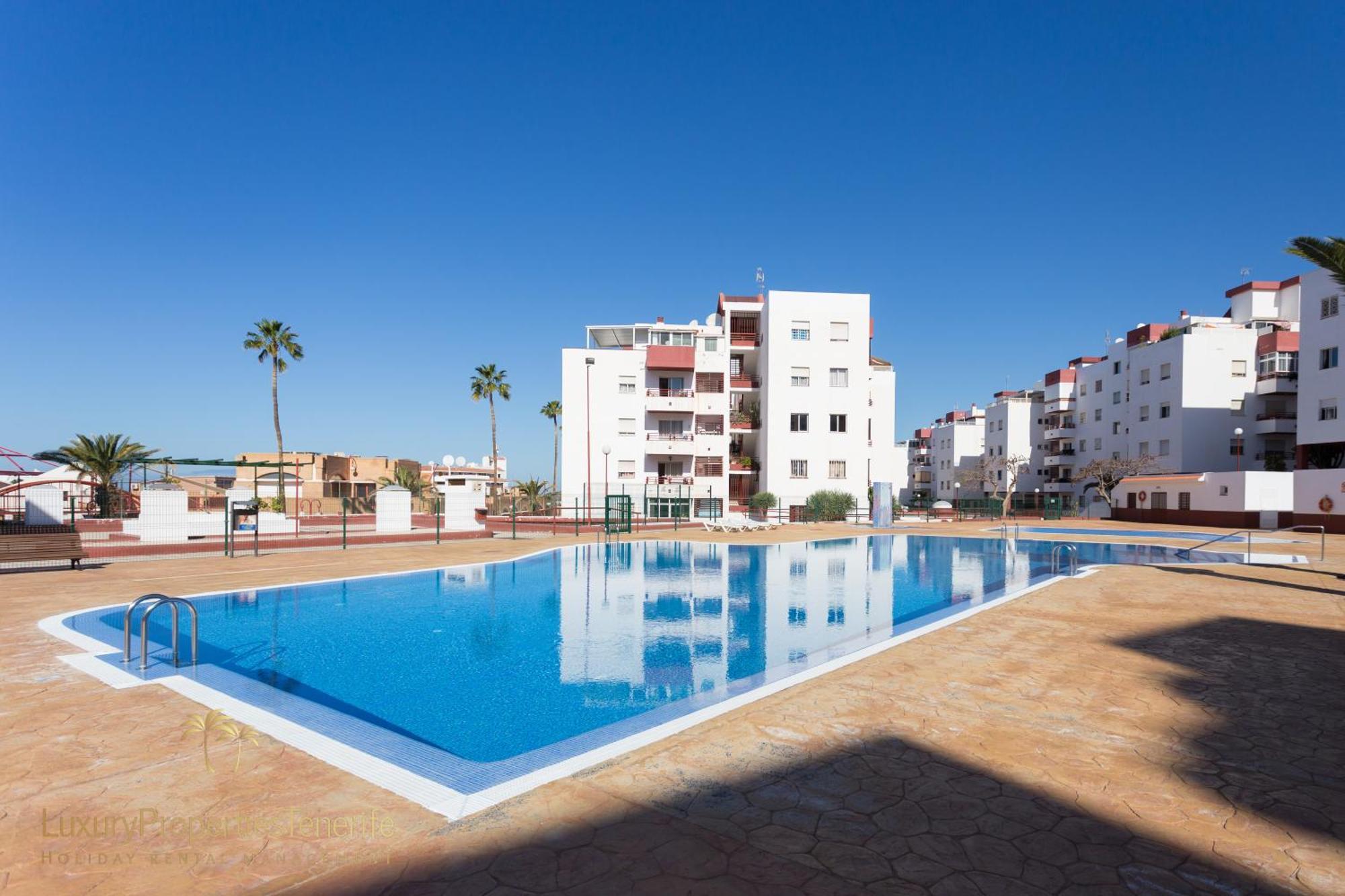Iris Apartament *